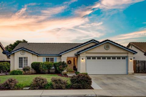 2729 4th St, Sanger, CA 93657 photo 1