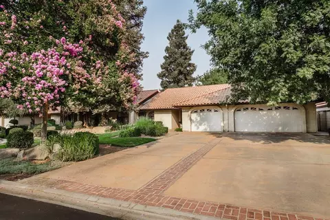 34 Pointe W, Madera, CA 93637 photo 1