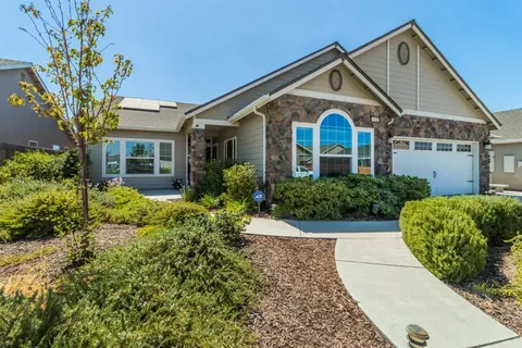 4118 Rall Ave, Clovis, CA 93619 photo 1