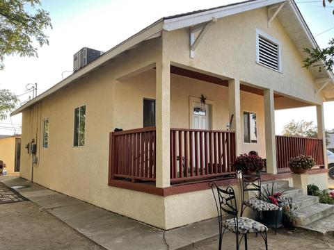 110 E 11th St, Madera, CA 93638 photo 1
