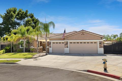1982 Hanson Ave, Clovis, CA 93611 photo 1