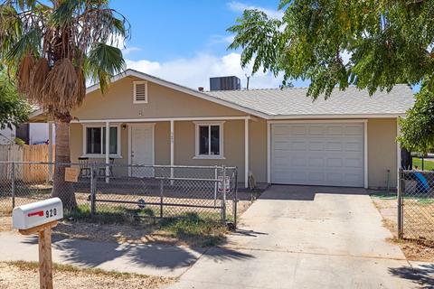 920 S C St, Madera, CA 93638 photo 1