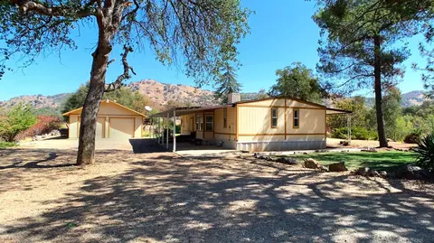 46364 Chuckwagon Rd, Squaw Valley, CA 93675 photo 1