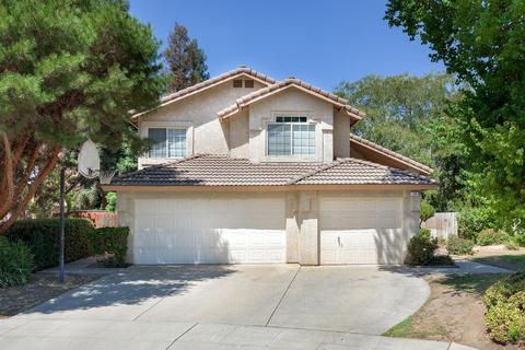 704 Jasmine Ave, Clovis, CA 93611 photo 1