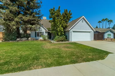 297 W Fremont Ave, Clovis, CA 93612 photo 1