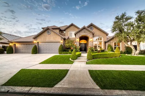 1887 N Rector Ave, Clovis, CA 93619 photo 1