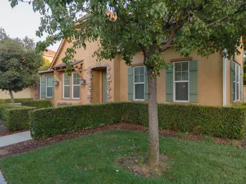 3907 Harlan Ranch Blvd, Clovis, CA 93619 photo 1