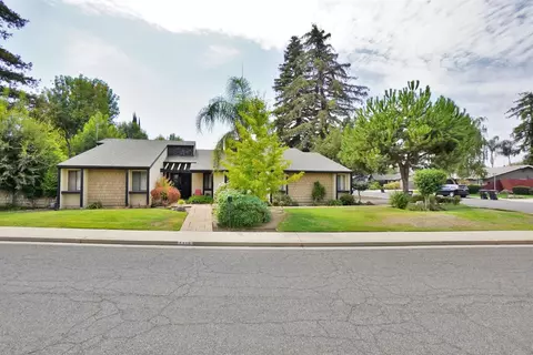 2319 E Harvard Ct, Visalia, CA 93292 photo 1