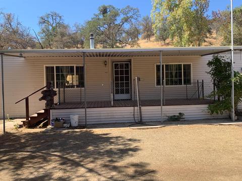 40621 Iris Rd, Squaw Valley, CA 93675 photo 1