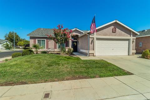 1741 Gibson Ave, Clovis, CA 93611 photo 1