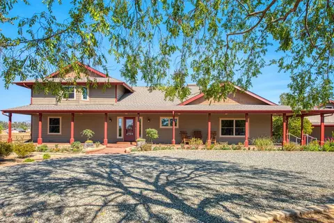 6202 N Bethel Ave, Clovis, CA 93619 photo 1