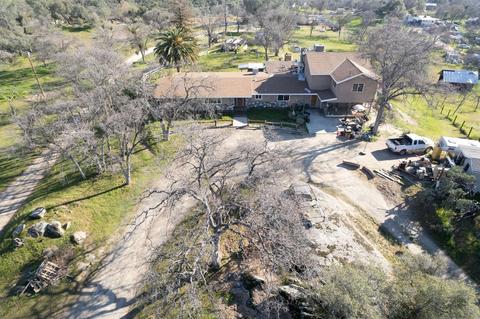 29268 Auberry Rd, Prather, CA 93651 photo 1
