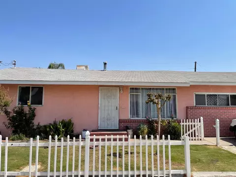 2970 Olive St, Selma, CA 93662 photo 1