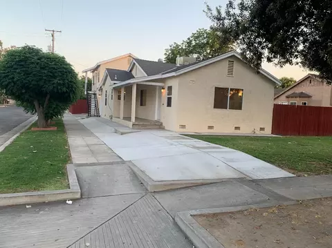 4546 E Madison Ave, Fresno, CA 93702 photo 1