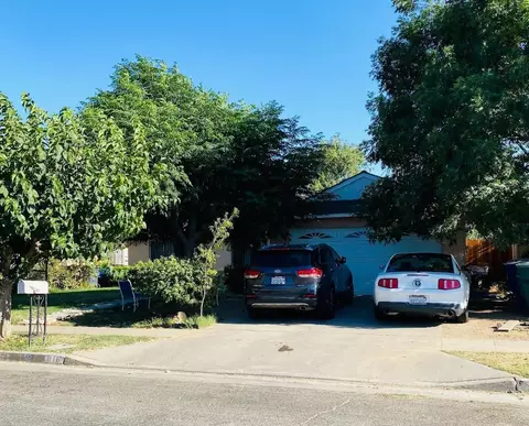 816 Wessmith Way, Madera, CA 93638 photo 1