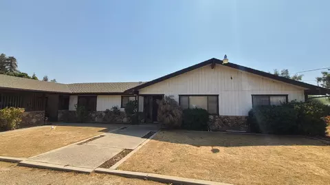 10625 E Butler Ave, Sanger, CA 93657 photo 1