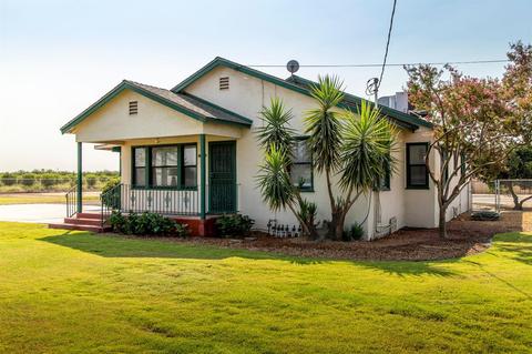 12015 E Rose Ave, Selma, CA 93662 photo 1