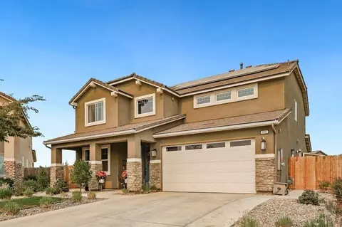 699 Maclure Ave W, Madera, CA 93636 photo 1