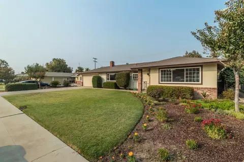 2863 D St, Selma, CA 93662 photo 1