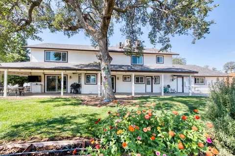 20152 Nicholas Rd, Clovis, CA 93619 photo 1