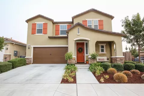 3856 Bellaire Ave, Clovis, CA 93619 photo 1