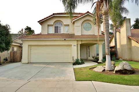 1008 Ramona Ave, Clovis, CA 93612 photo 1