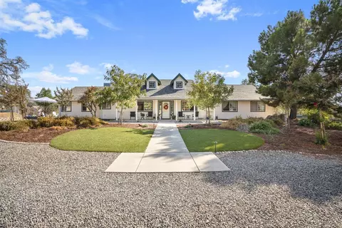 14087 Blue Oak Ln, Prather, CA 93651 photo 1