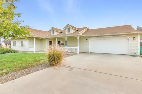 14877 Skyview Rd, Madera, CA 93636 photo 1