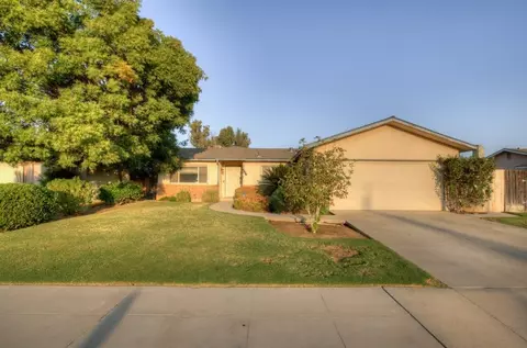 2913 Claremont Ave, Clovis, CA 93611 photo 1
