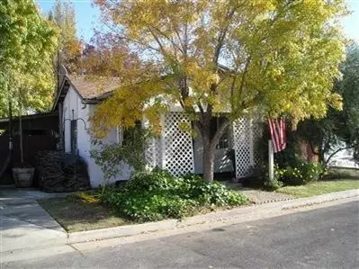 201 Santa Clara St, Madera, CA 93637 photo 1