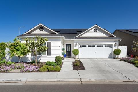 4115 Sierra Madre Ave, Clovis, CA 93619 photo 1