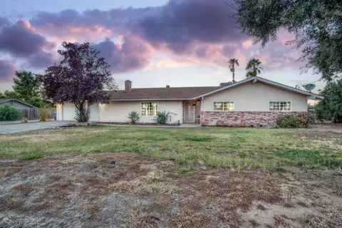 11864 Jason Ct, Madera, CA 93636 photo 1