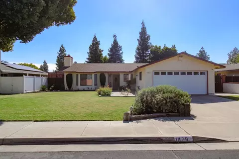 1678 Austin Ave, Clovis, CA 93611 photo 1