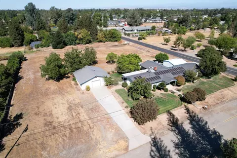 36671 Eddings Dr, Madera, CA 93636 photo 1