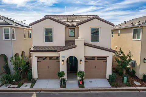 3630 Parkstone Way, Clovis, CA 93619 photo 1