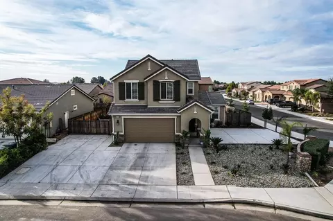 3648 Sussex Ave, Clovis, CA 93619 photo 1