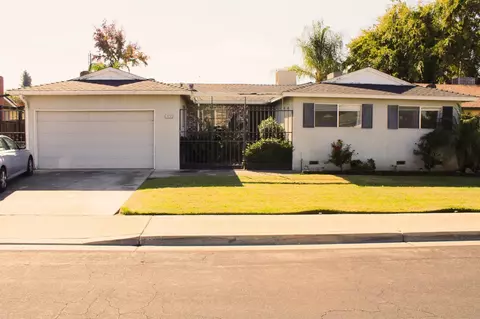 1472 Rall Ave, Clovis, CA 93611 photo 1
