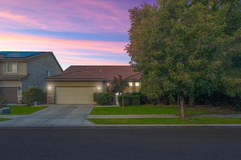 735 Serena Ave, Clovis, CA 93619 photo 1
