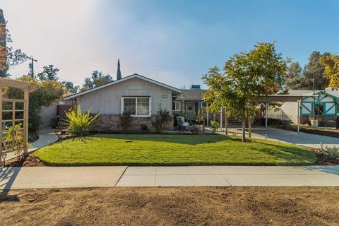 3236 E Hampton Way, Fresno, CA 93726 photo 1