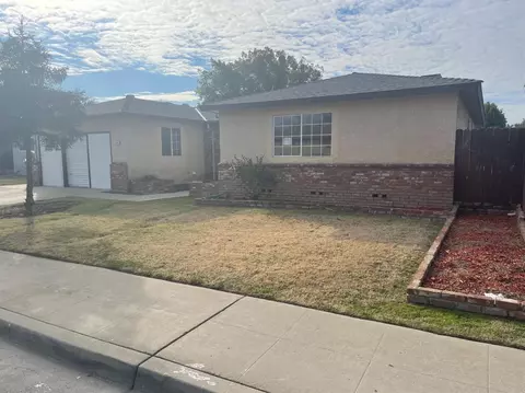 2874 Villa Ave, Clovis, CA 93612 photo 1