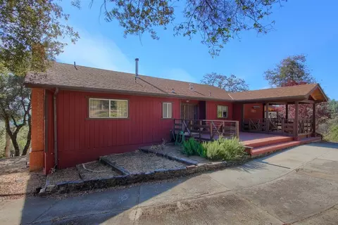 40416 Jean Rd E, Oakhurst, CA 93644 photo 1