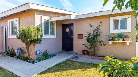 1616 James St, Sanger, CA 93657 photo 1