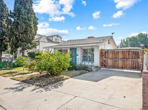 730 E Polk St, Coalinga, CA 93210 photo 1