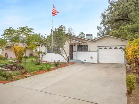 285 D, Lemoore, CA 93245 photo 1