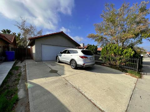 124 Leyva Ave, Firebaugh, CA 93622 photo 1