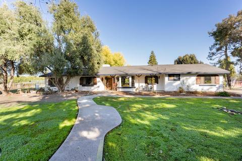 13172 Wiregrass Ln, Clovis, CA 93619 photo 1