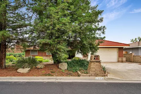 1004 Joy St, Madera, CA 93637 photo 1