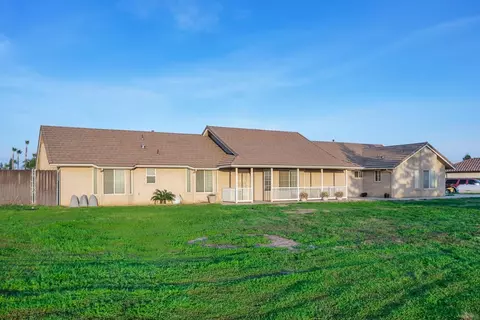 12096 E Shepherd Ave, Clovis, CA 93619 photo 1