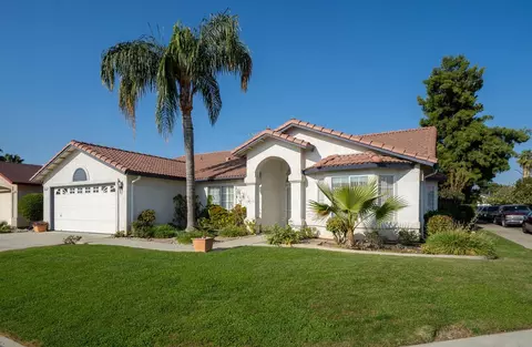 505 Gamay Ave, Madera, CA 93637 photo 1