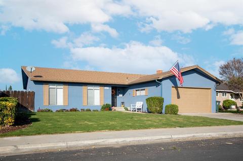 657 W Ashcroft Ave, Clovis, CA 93612 photo 1